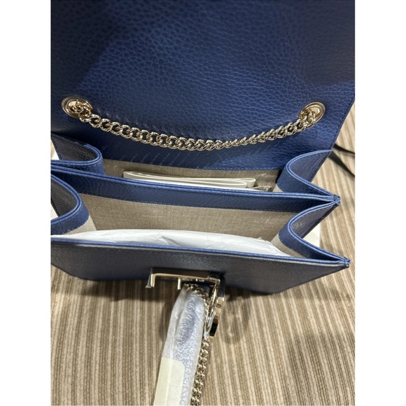 Gucci crossbody ( navy color and silver chain) new with tags - Picture 3 of 8